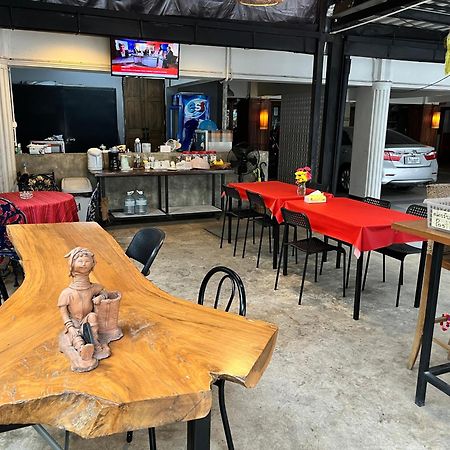 Rcn Court & Inn Chiang Mai Zewnętrze zdjęcie