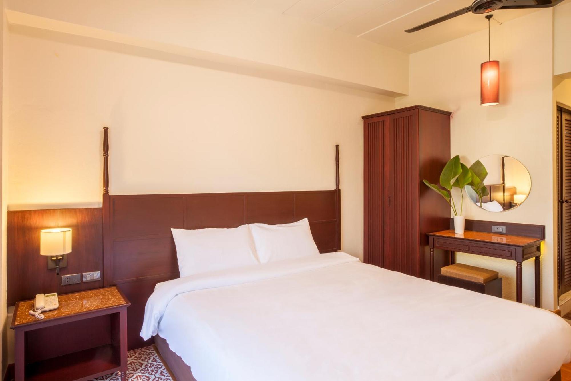 Rcn Court & Inn Chiang Mai Zewnętrze zdjęcie