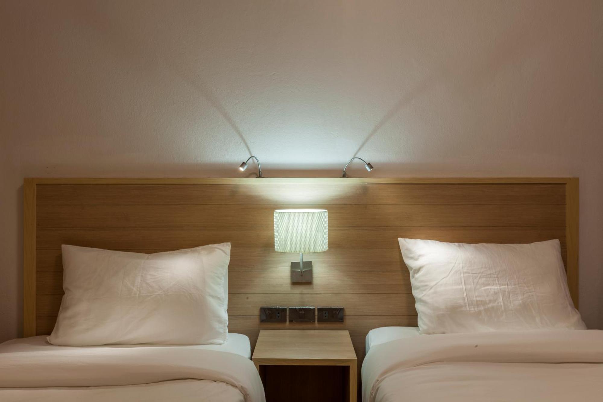 Rcn Court & Inn Chiang Mai Zewnętrze zdjęcie