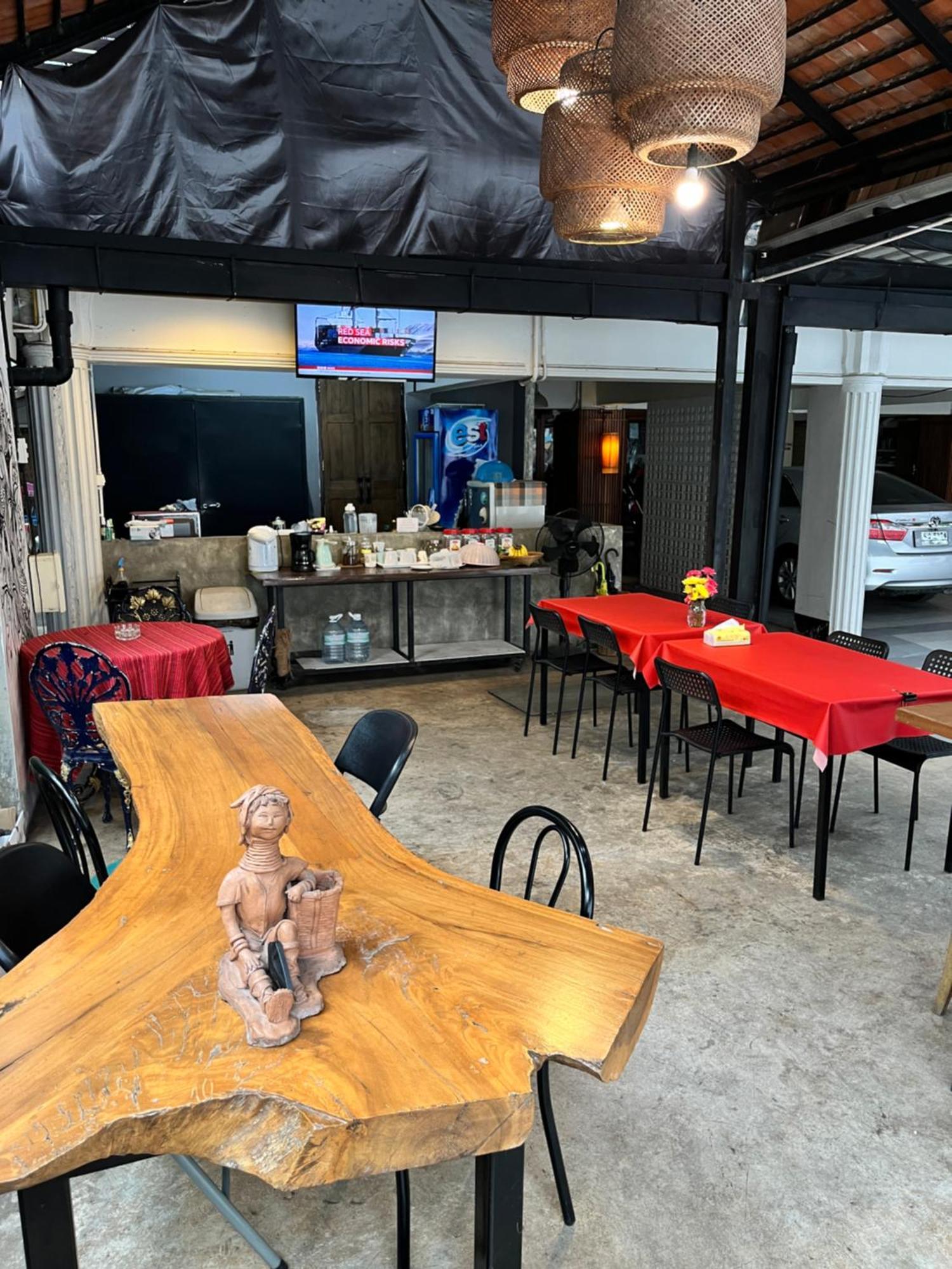 Rcn Court & Inn Chiang Mai Zewnętrze zdjęcie