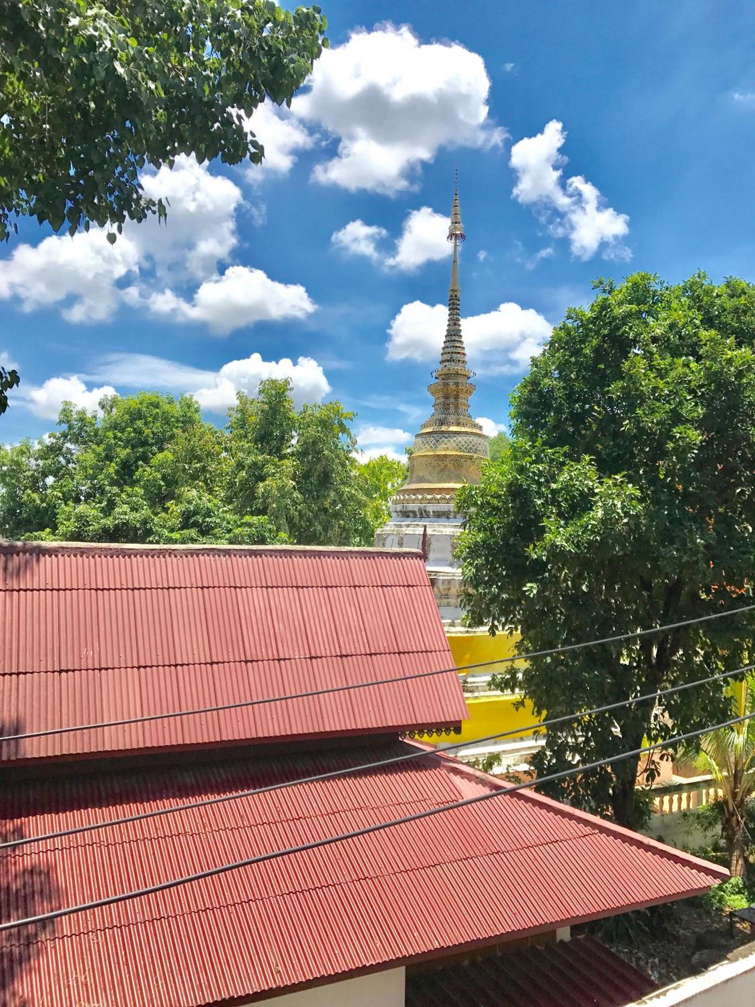 Rcn Court & Inn Chiang Mai Zewnętrze zdjęcie