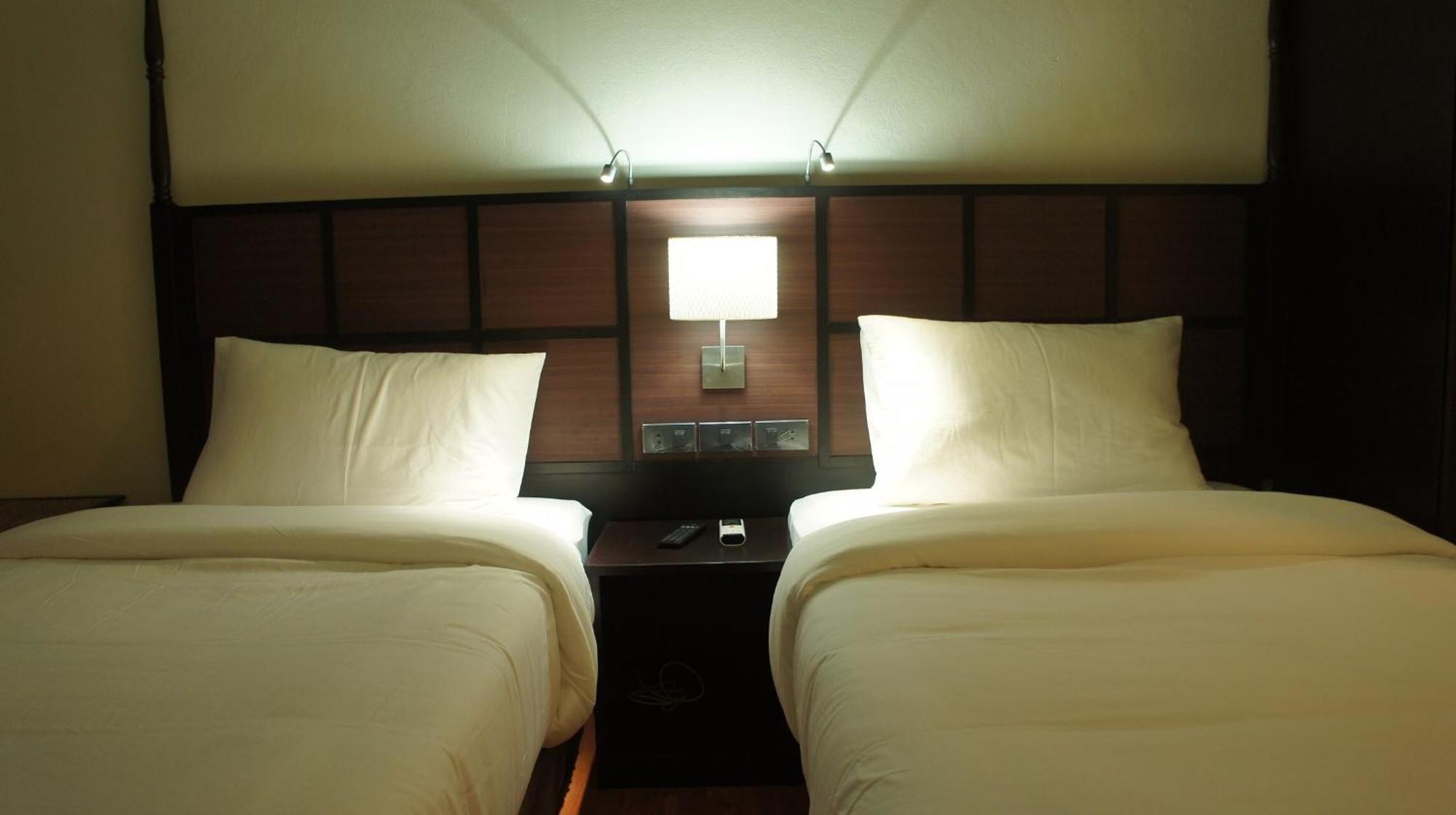 Rcn Court & Inn Chiang Mai Zewnętrze zdjęcie